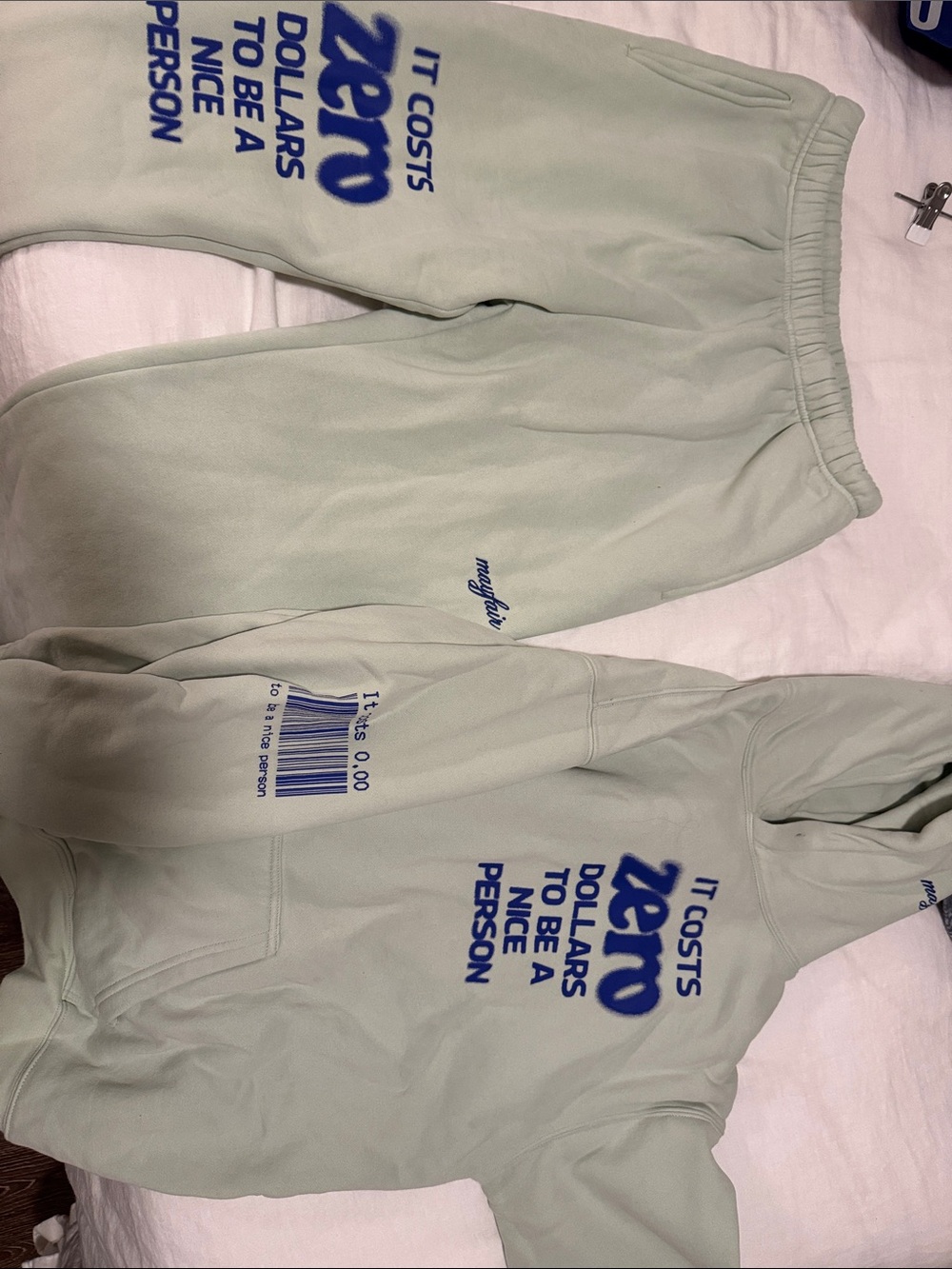 The Mayfair group sweat set